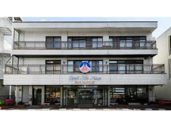 株式会社パールモンドール